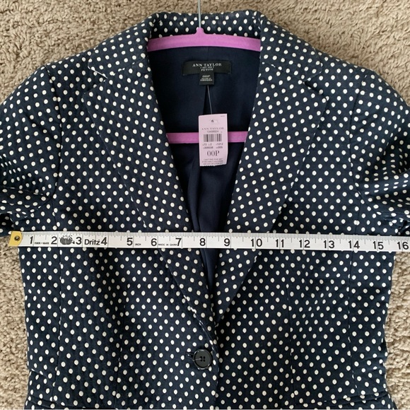 NWT Ann Taylor petite navy blue & white polka-dot blazer - Picture 5 of 6